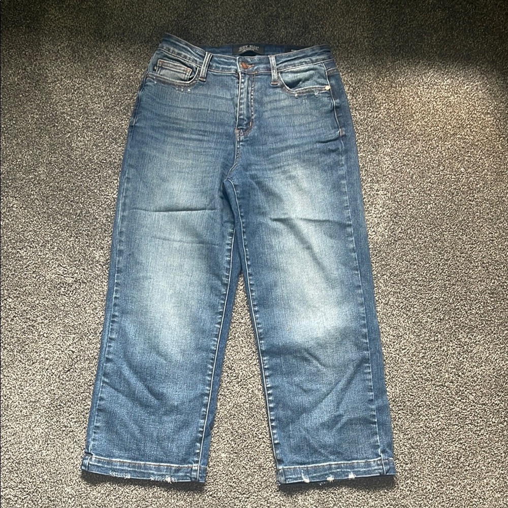 Judy Blue Ankle Cropped Blue Jeans